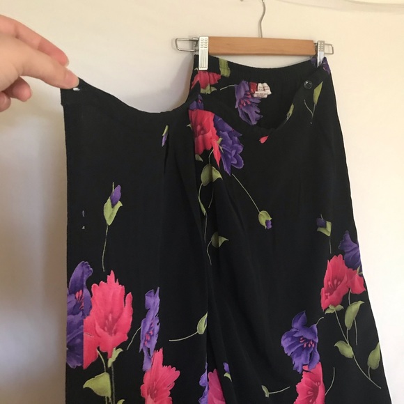 Floral Wrap Skirt - Picture 5 of 7
